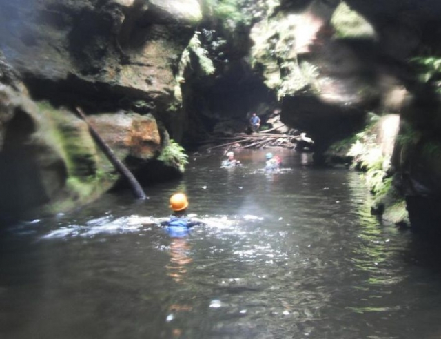  Zona nuoto 